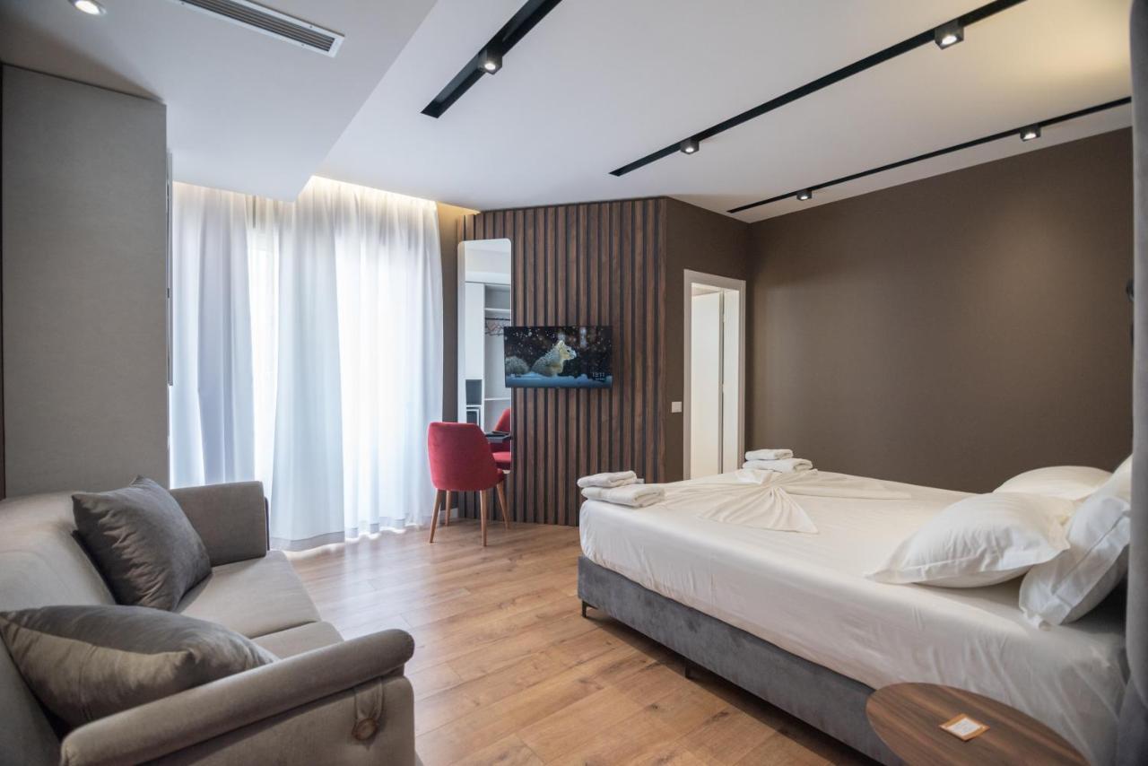 Hotel Portside Gf Vlore Exterior photo