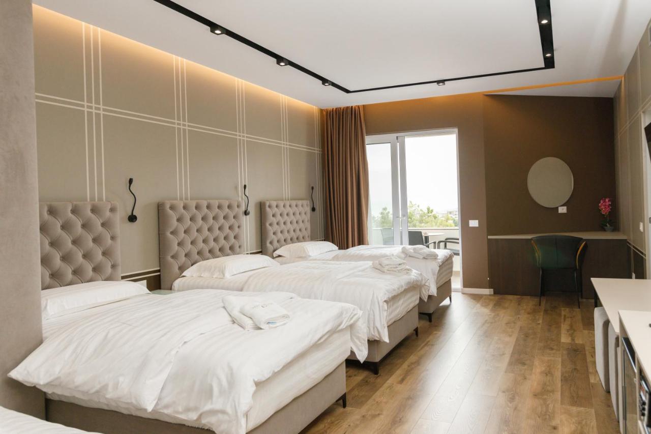Hotel Portside Gf Vlore Exterior photo